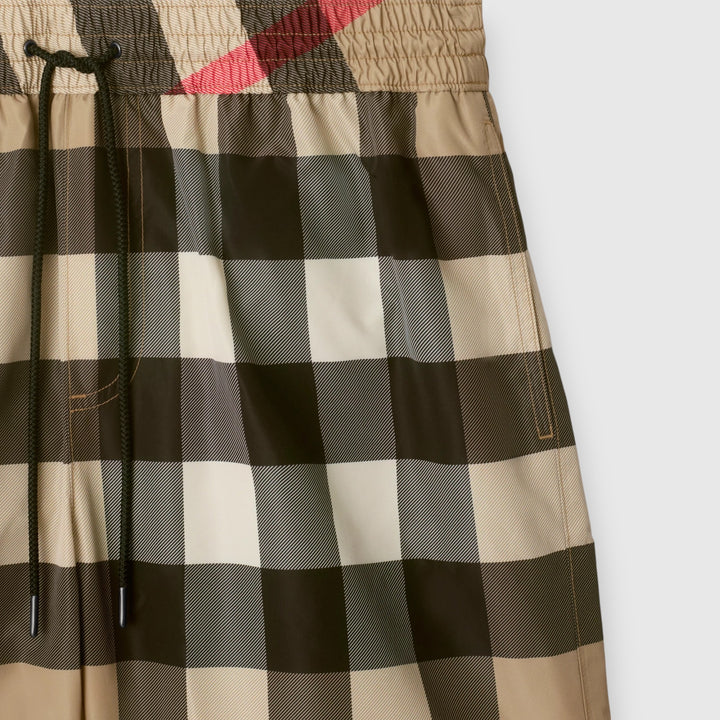 Short Burberry