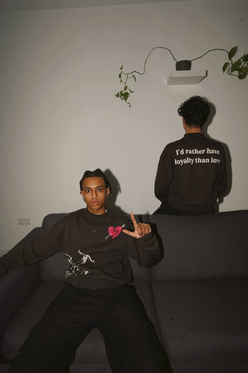 KNIT "Lovi Amor"